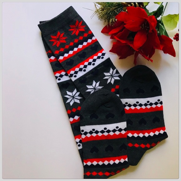 NWT Red/Black Snowflake knee Socks - Picture 2 of 6